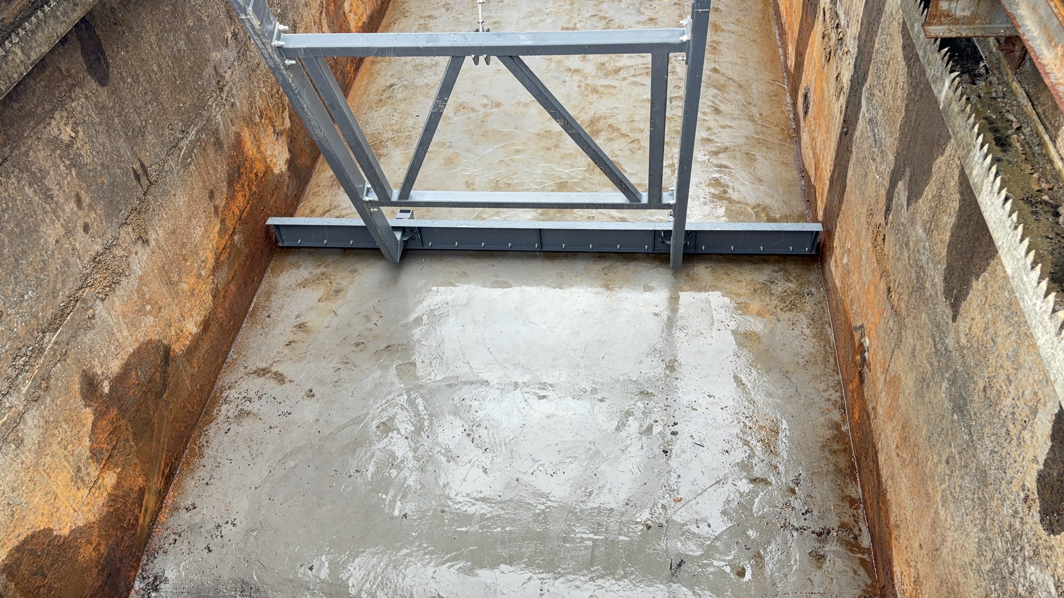 Pencelupan dan pencetakan renovasi proyek pengolahan air limbah